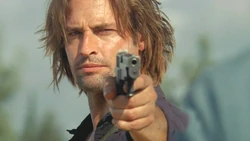 6x08-Gun4.jpg