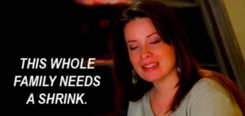 http://images3.wikia.nocookie.net/__cb20110222061948/charmed/images/0/09/ThisFamilyNeedAShrink.gif