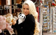 Maryse46