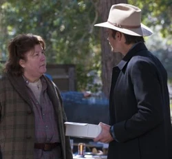 Mags-vs-raylan 382x353.jpg