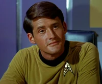Lieutenant Kevin Riley en 2266