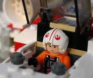 6212 Luke im Cockpit