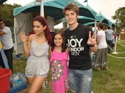 Ariana+Grande+21st+Anniversary+Time+Heroes+3ZOxheaWQ Zl