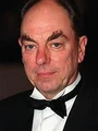 Alun Armstrong.jpg