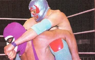 Dos Caras 12