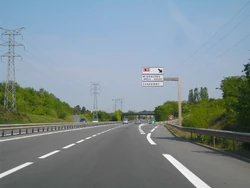 N147 (32)