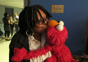 Elmo kiss whoopi