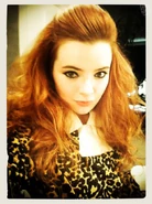 Janealdrigebehindthescenes3