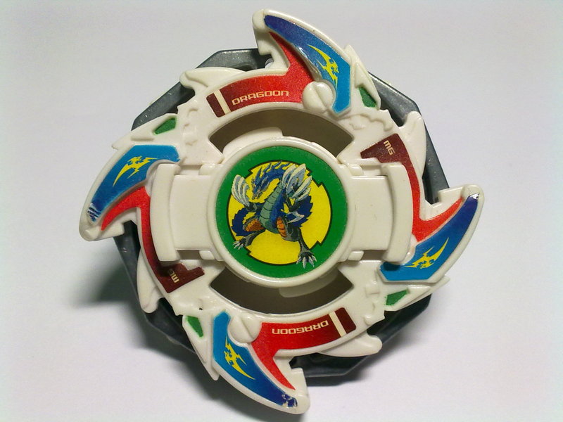 Beyblade Dragoon Victory