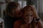 Richard kisses Bree