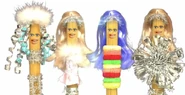 4 costumes