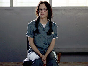 Weeds-Mary-Parker 320