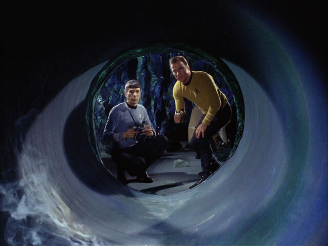 http://images3.wikia.nocookie.net/__cb20110626045255/memoryalpha/en/images/thumb/6/61/Spock_and_Kirk_inspect_Horta_tunnel.jpg/640px-Spock_and_Kirk_inspect_Horta_tunnel.jpg