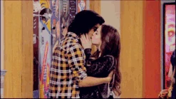 CNB KISS