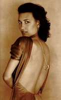 Cartier3-julia jones-0i8io9