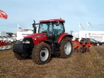 Case IH MXU135