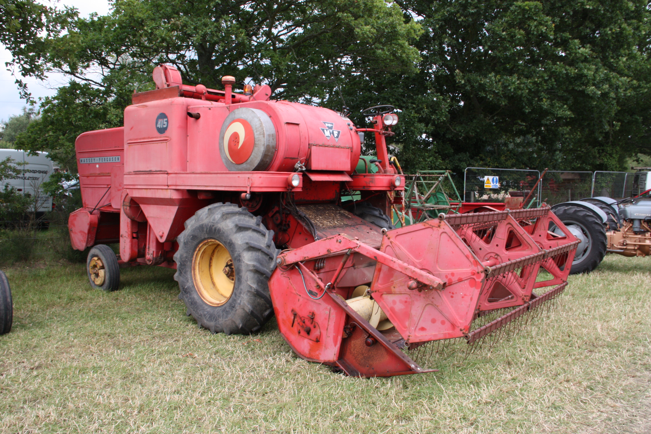 Massey Ferguson Combine Harvester Range Tractor And Construction Plant Wiki The Classic 3078