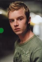 ImagesCAEGJDI8Noel Fisher