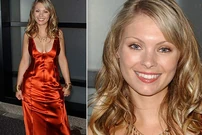 600-myanna-buring-600x400