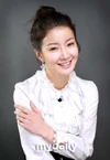 Lee Si Young3