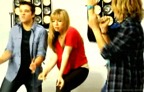 http://images3.wikia.nocookie.net/__cb20110816191657/icarly/images/7/7d/Tumblr_lpw30borj21qesmejo1_500.gif
