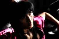 Tinsel-Pink-Shirt-Flare-CU-1.4