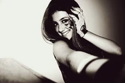 Tumblr lq8imzMuRI1qieo7ho1 500