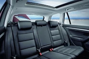 VW-Golf--Estate-6