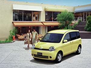 0310toyota sienta 0