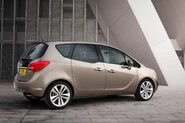 2010-Vauxhall-Meriva-2