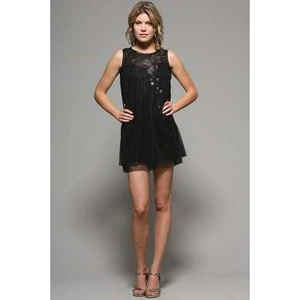 Lauradahlfall2010black