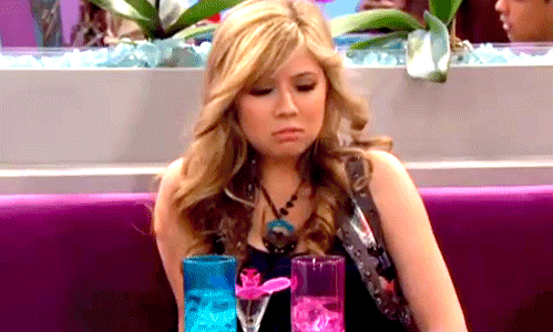 http://images3.wikia.nocookie.net/__cb20110909221618/icarly/images/e/e7/Tumblr_lr9uc0feH71qesmejo1_500.gif