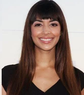 Hannah Simone