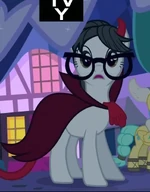 Raven in devil costume S02E04