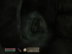 SidewaysCave TrapFallingRocks01