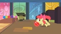 Apple Bloom bowling S02E06.png