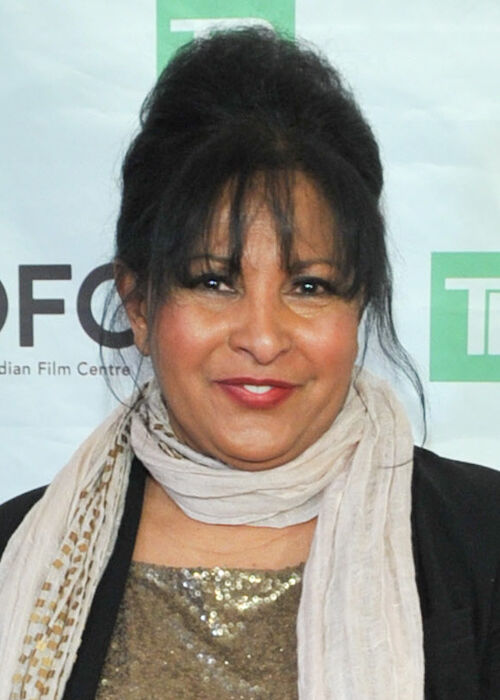 http://images3.wikia.nocookie.net/__cb20111204085961/timburton/images/thumb/1/11/PamGrier.jpg/500px-PamGrier.jpg