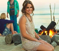 Nikki-reed-09-hsss431