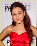 Ariana-grande-wicked-06