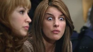 Shenae-on-Degrassi-7x01-shenae-grimes-8630965-624-352