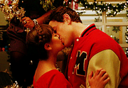 Finchel mistletoe kiss