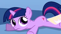 Celestia points to Twilight's new cutie mark S1E23