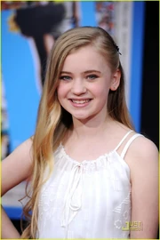 China-mclain-sierra-mccormack-prom-03