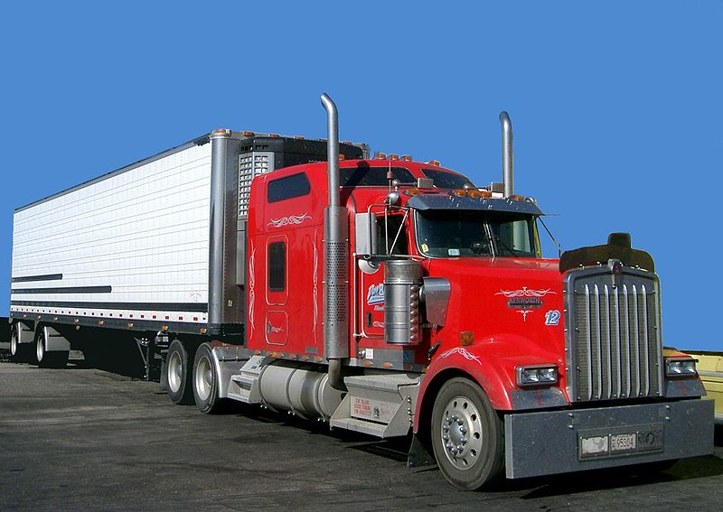 File800pxAmerican truckjpg Featured onTrailer Truck
