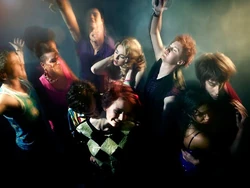 The gang Promo pics serie6.jpg