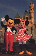 2OldMinnieMickey