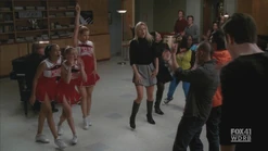 Glee207 224