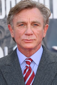 DanielCraig.jpg