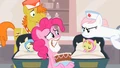 Nervous Pinkie S2E13.png