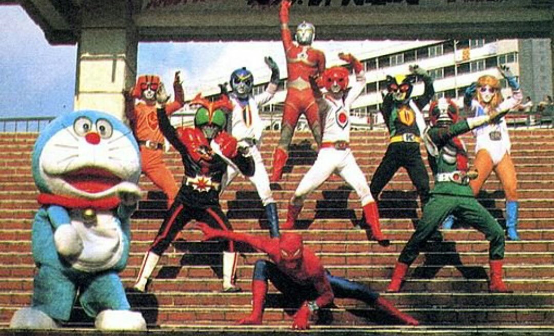 Aunque The Ultraman no tuviera una serie en vivo, si se utilizó un traje para promocionar el personaje.